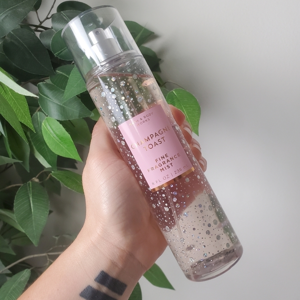 Bath and Body Works Champagne Toast 8 oz Holiday BBW